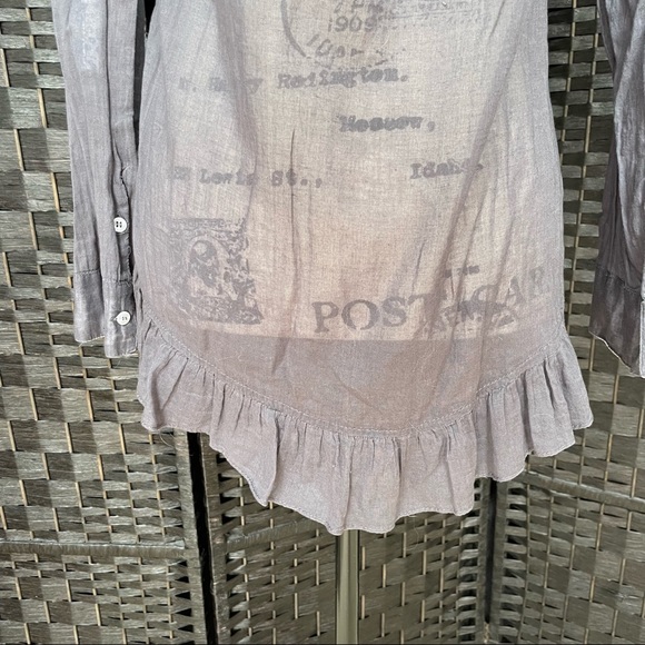 Flutterbye Gray Flowy Ruffle Button Down Blouse Sz M - Picture 4 of 5
